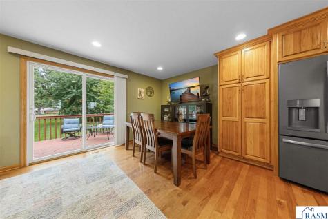 40499 520th Street North Mankato MN 56003