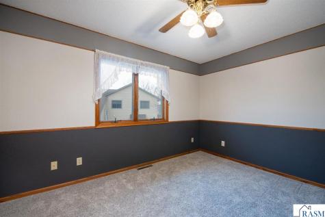 10 Cardinal Court North Mankato MN 56003