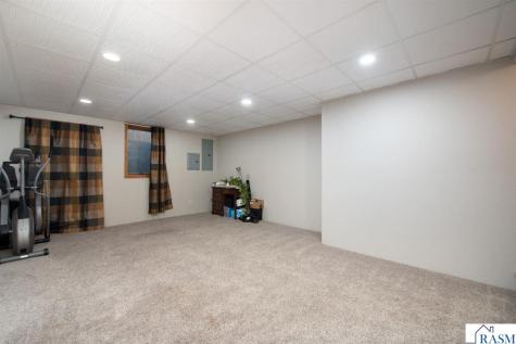 10 Cardinal Court North Mankato MN 56003