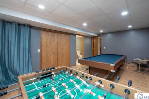 10 Cardinal Court North Mankato MN 56003