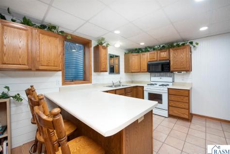 10 Cardinal Court North Mankato MN 56003