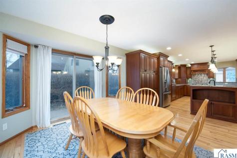 10 Cardinal Court North Mankato MN 56003