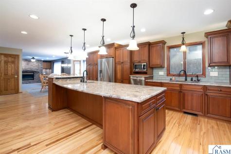 10 Cardinal Court North Mankato MN 56003