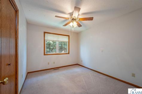 19 La Mar Court North Mankato MN 56003