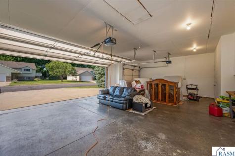 19 La Mar Court North Mankato MN 56003