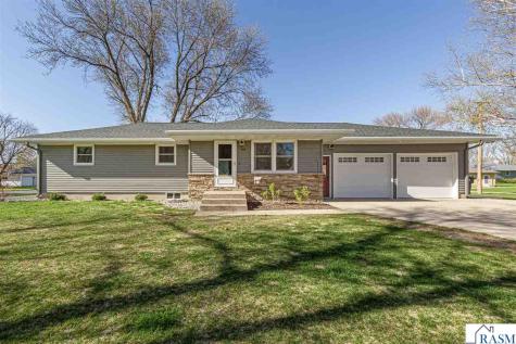 818 Lincoln Street Gaylord MN 55334