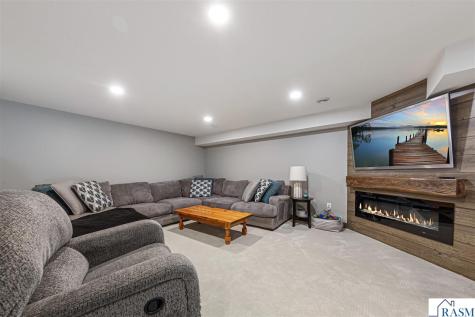 818 Lincoln Street Gaylord MN 55334