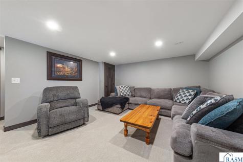 818 Lincoln Street Gaylord MN 55334