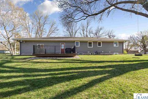 818 Lincoln Street Gaylord MN 55334