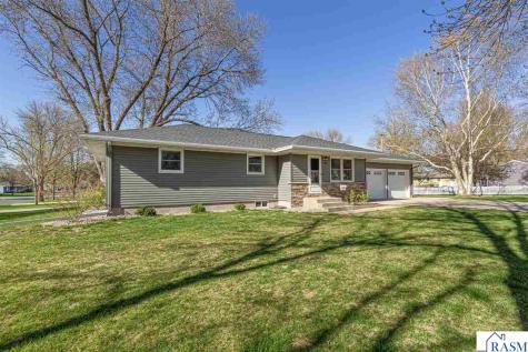 818 Lincoln Street Gaylord MN 55334
