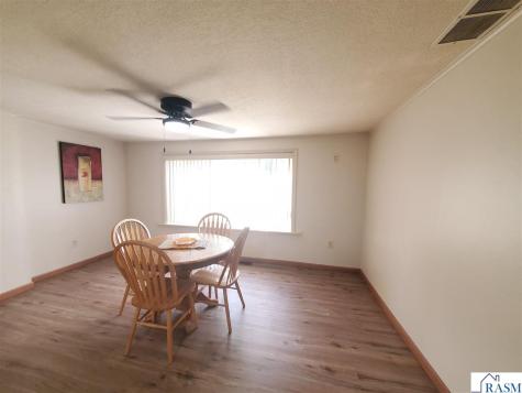719 N Spring New Ulm MN 56073