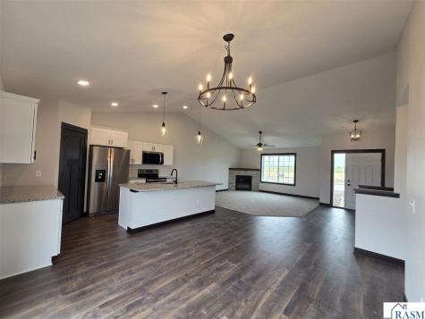 314 Falcon Run Eagle Lake MN 56024-1229