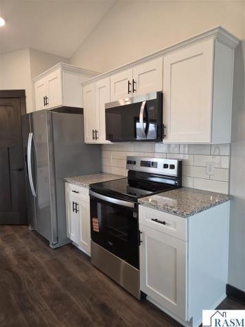 314 Falcon Run Eagle Lake MN 56024-1229
