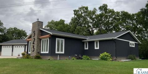 523 Brooks Street Mankato MN 56001