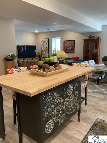523 Brooks Street Mankato MN 56001