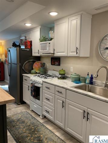 523 Brooks Street Mankato MN 56001
