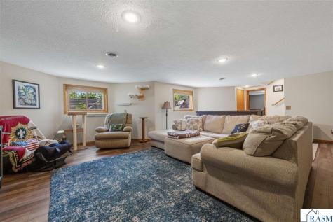 2306 Snowbird Lane North Mankato MN 56003
