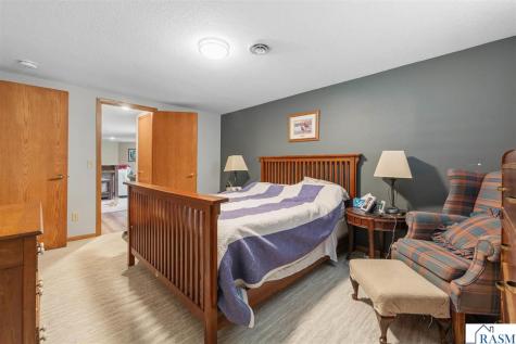 2306 Snowbird Lane North Mankato MN 56003