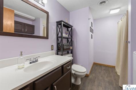 2306 Snowbird Lane North Mankato MN 56003
