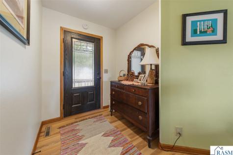 2306 Snowbird Lane North Mankato MN 56003