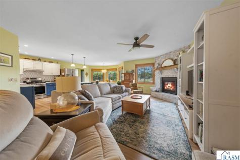 2306 Snowbird Lane North Mankato MN 56003