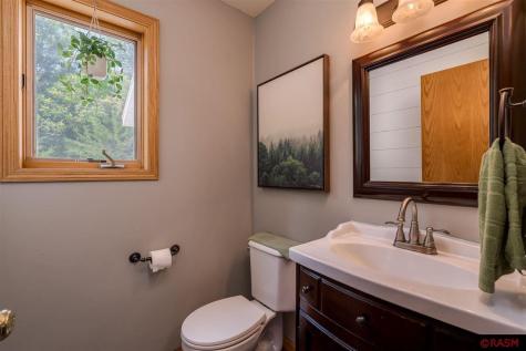 204 Stonehenge Drive Mankato MN 56001