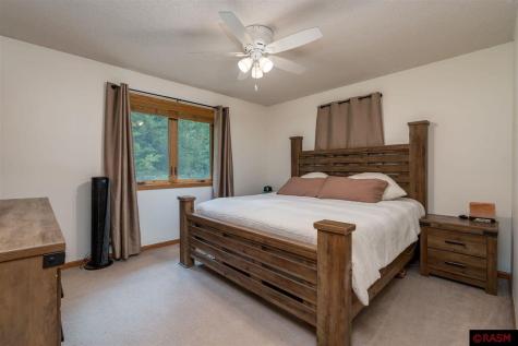 204 Stonehenge Drive Mankato MN 56001