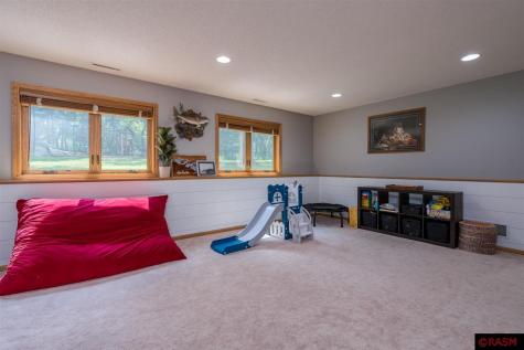 204 Stonehenge Drive Mankato MN 56001