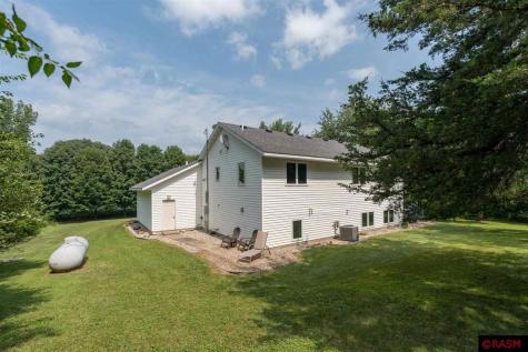 204 Stonehenge Drive Mankato MN 56001