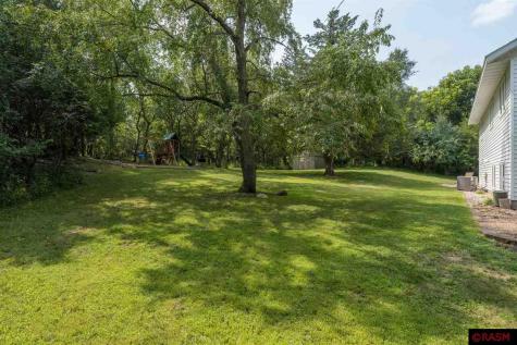 204 Stonehenge Drive Mankato MN 56001
