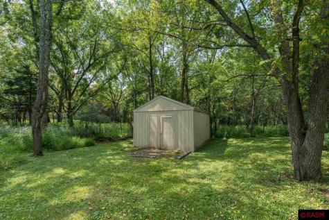 204 Stonehenge Drive Mankato MN 56001