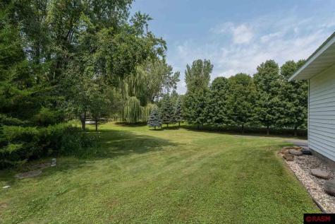 204 Stonehenge Drive Mankato MN 56001
