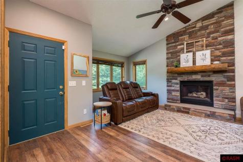 204 Stonehenge Drive Mankato MN 56001