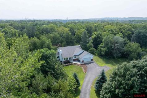 204 Stonehenge Drive Mankato MN 56001