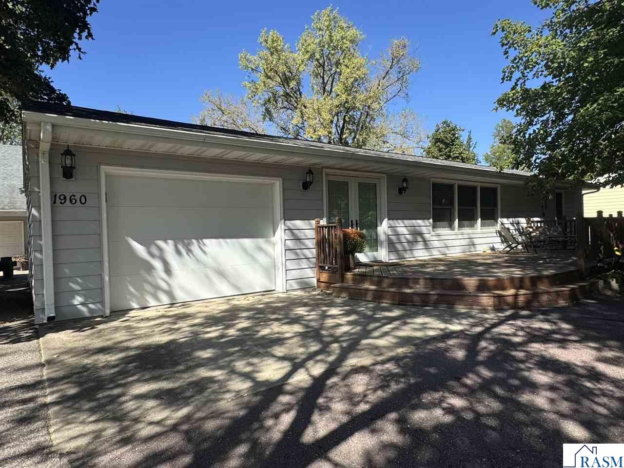 1960 Cottonwood Lake Drive Windom MN 56101