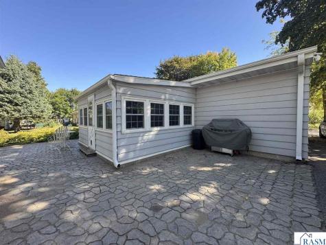 1960 Cottonwood Lake Drive Windom MN 56101
