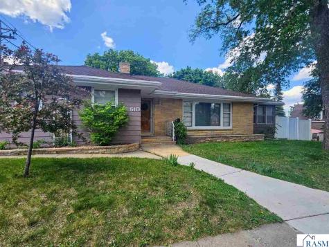 610 5th Street North New Ulm MN 56073