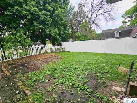 610 5th Street North New Ulm MN 56073