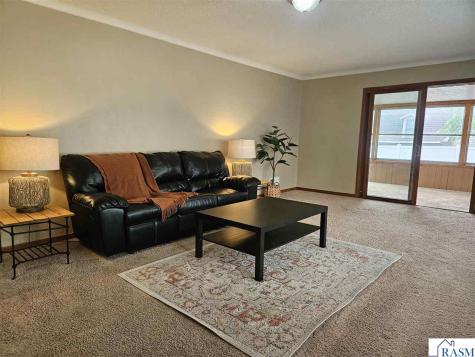 610 5th Street North New Ulm MN 56073