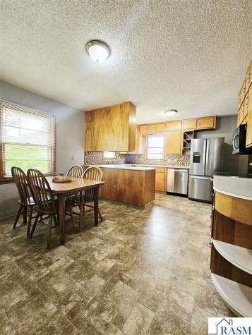 610 5th Street North New Ulm MN 56073