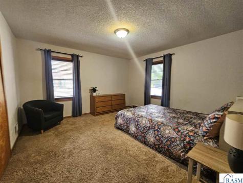 610 5th Street North New Ulm MN 56073