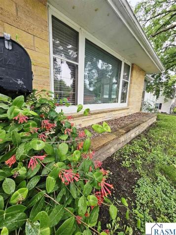 610 5th Street North New Ulm MN 56073