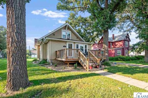 312 W 2nd Street Blue Earth MN 56013