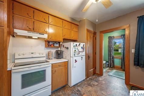 312 W 2nd Street Blue Earth MN 56013