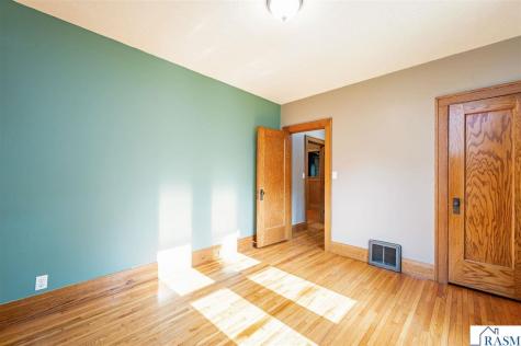 312 W 2nd Street Blue Earth MN 56013