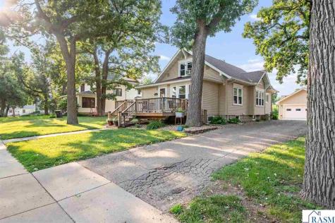 312 W 2nd Street Blue Earth MN 56013