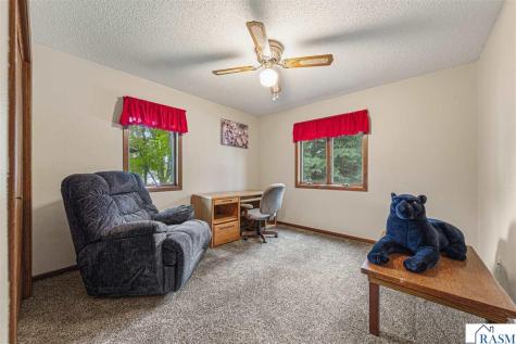 1139 N 10th Street St. James MN 56081