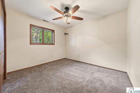 1139 N 10th Street St. James MN 56081