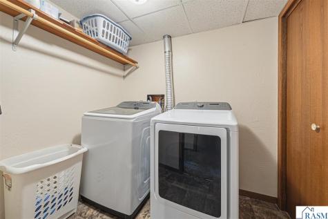 1139 N 10th Street St. James MN 56081