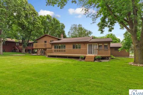 1139 N 10th Street St. James MN 56081